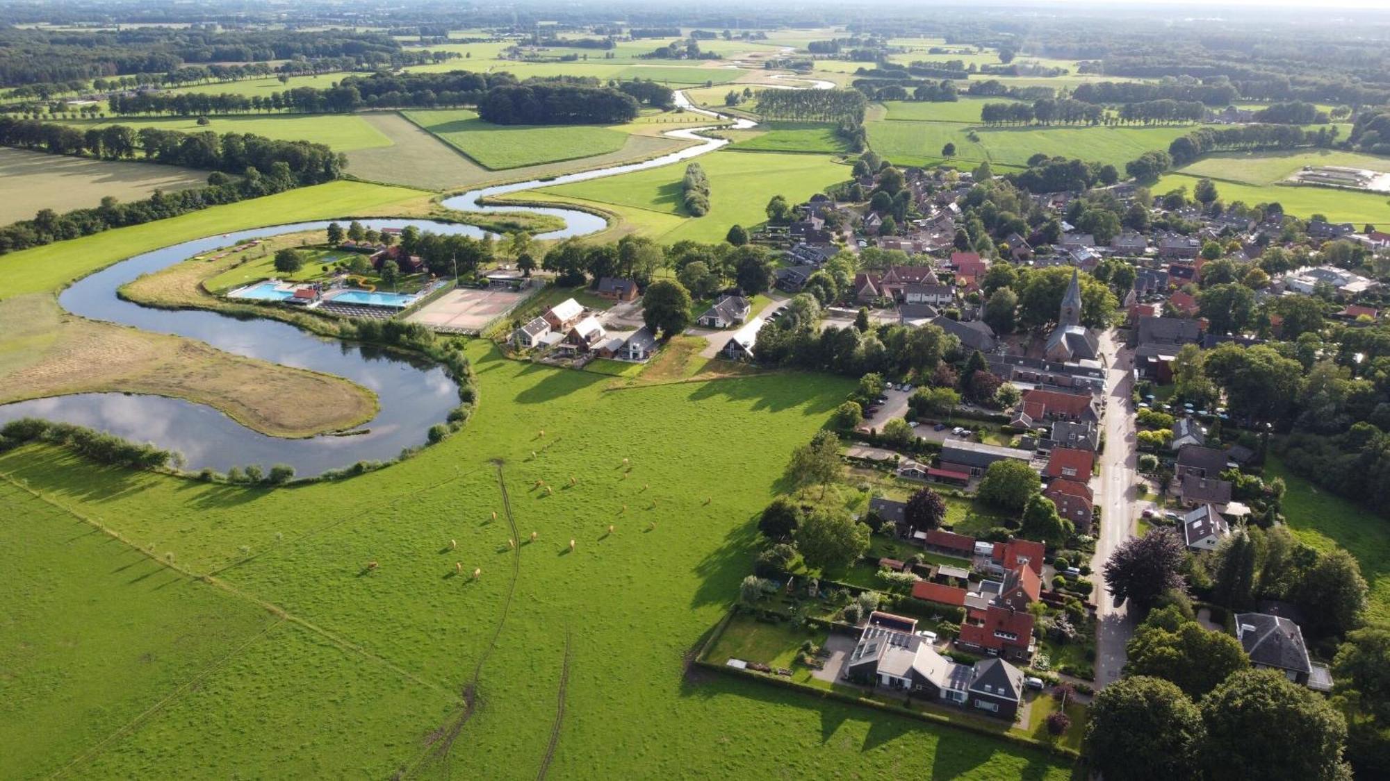 Landhotel De Hoofdige Boer Almen Bagian luar foto