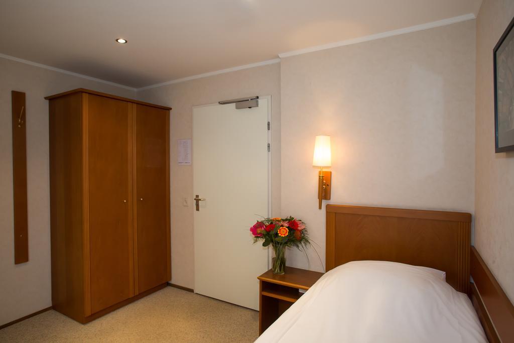 Landhotel De Hoofdige Boer Almen Bagian luar foto