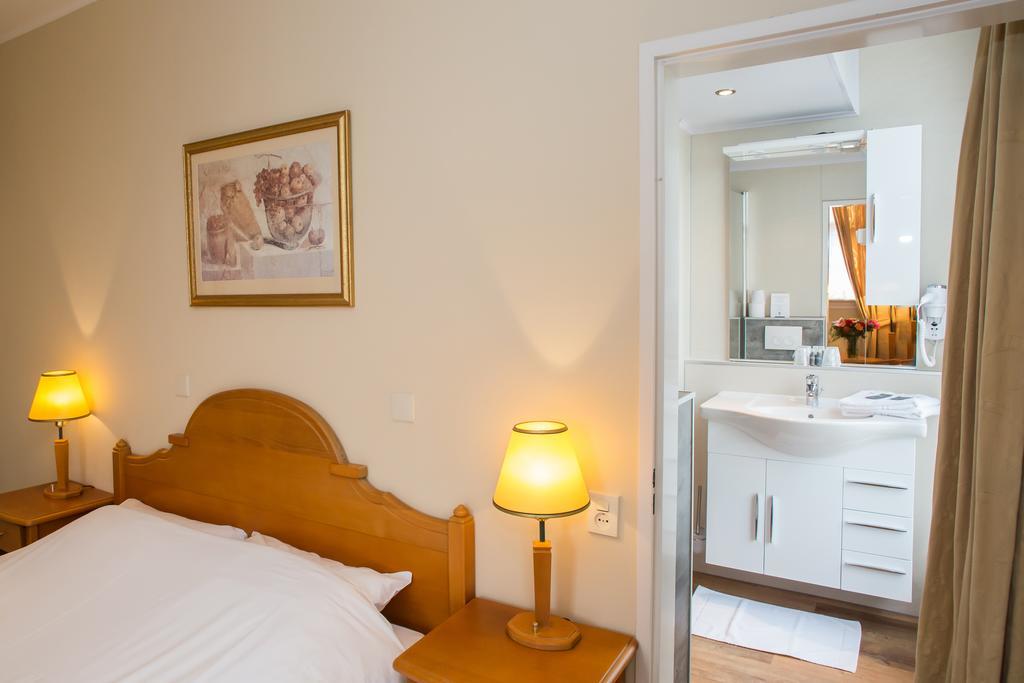 Landhotel De Hoofdige Boer Almen Bagian luar foto