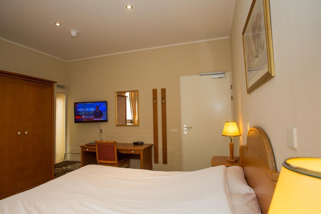Landhotel De Hoofdige Boer Almen Bagian luar foto
