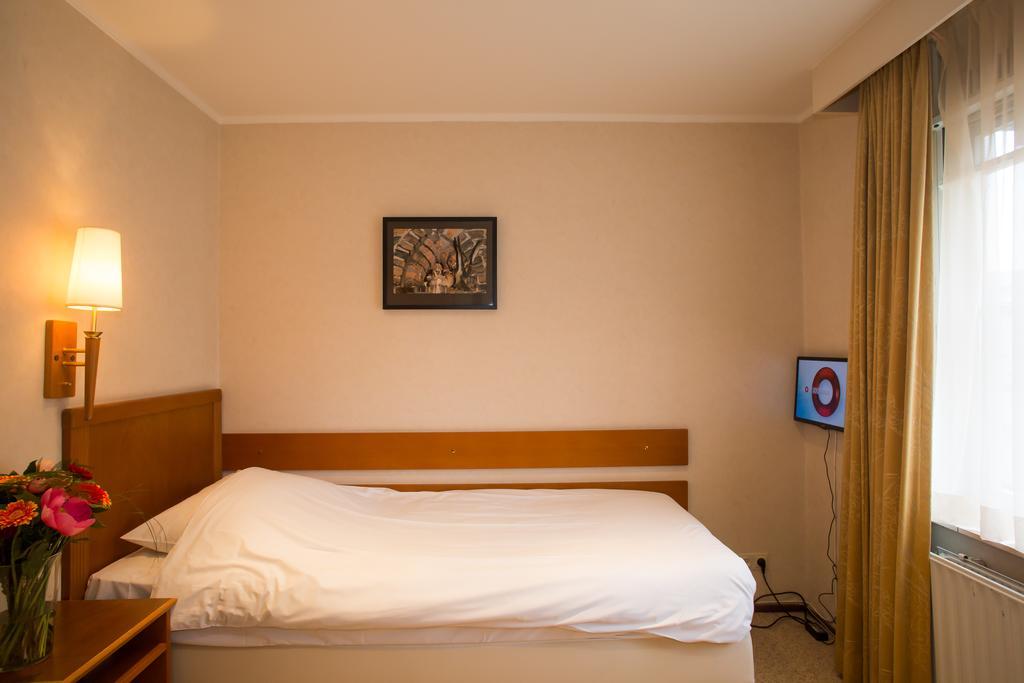 Landhotel De Hoofdige Boer Almen Bagian luar foto