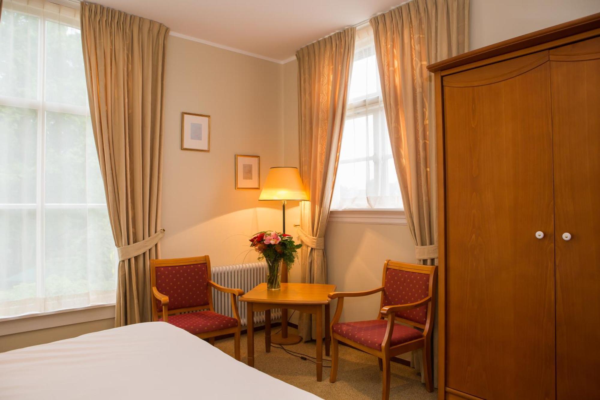 Landhotel De Hoofdige Boer Almen Bagian luar foto